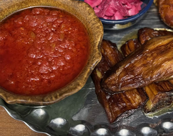 گوجه بادمجان